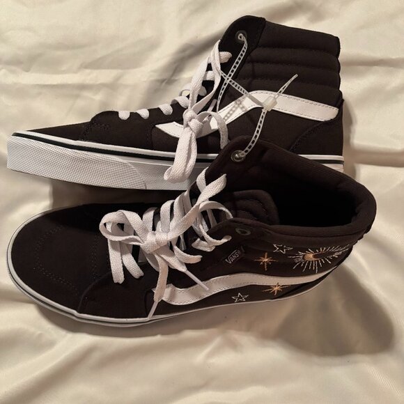 Vans Mid-Top Moon and Stars - Picture 1 of 7
